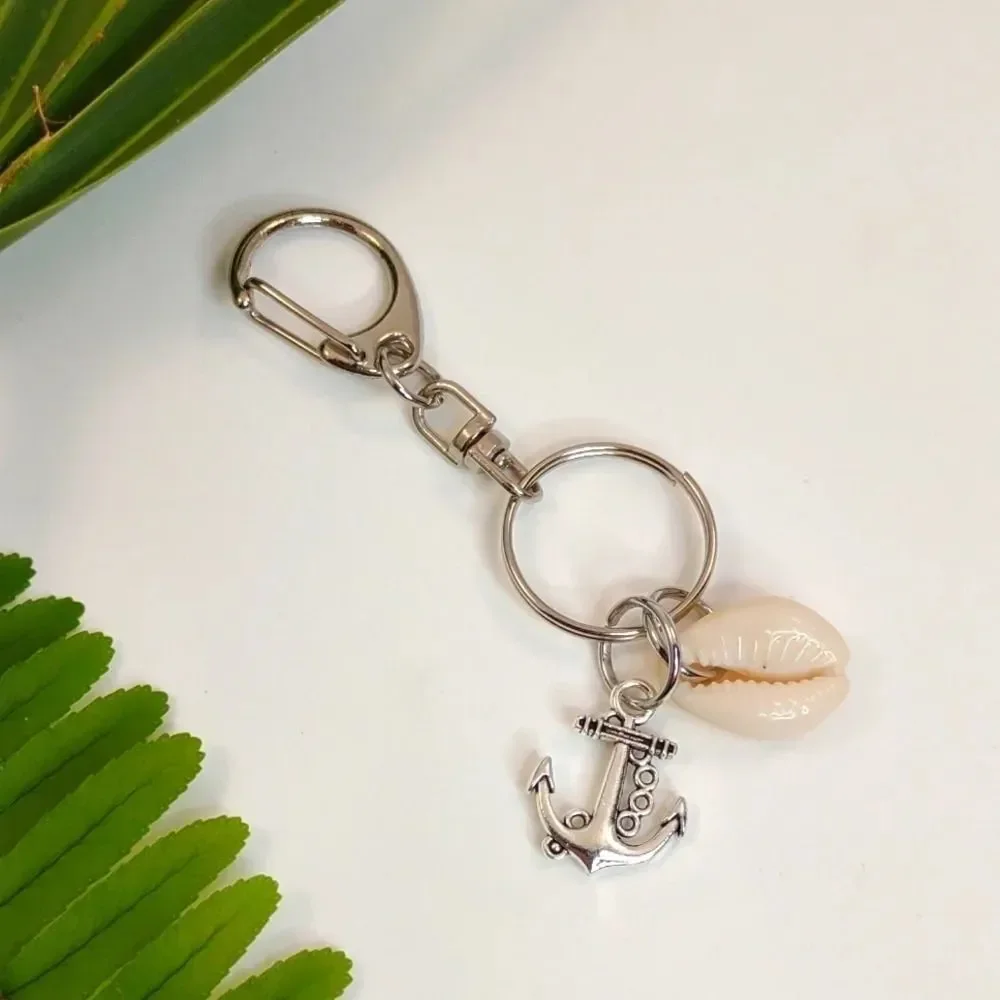 Hand Crafted seashell keyring